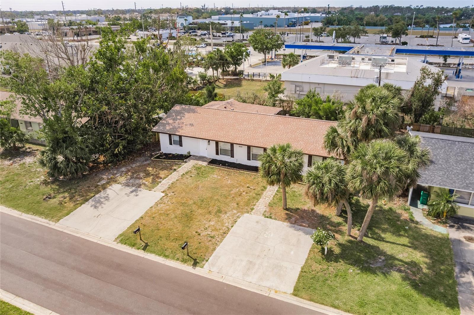 CLINTWOOD ACRES - Residential Income