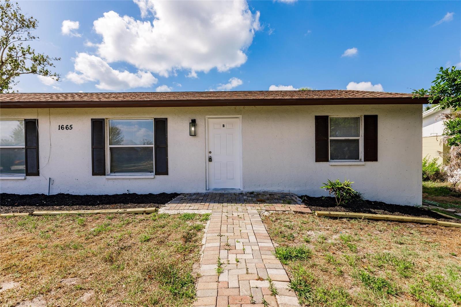 CLINTWOOD ACRES - Residential Income