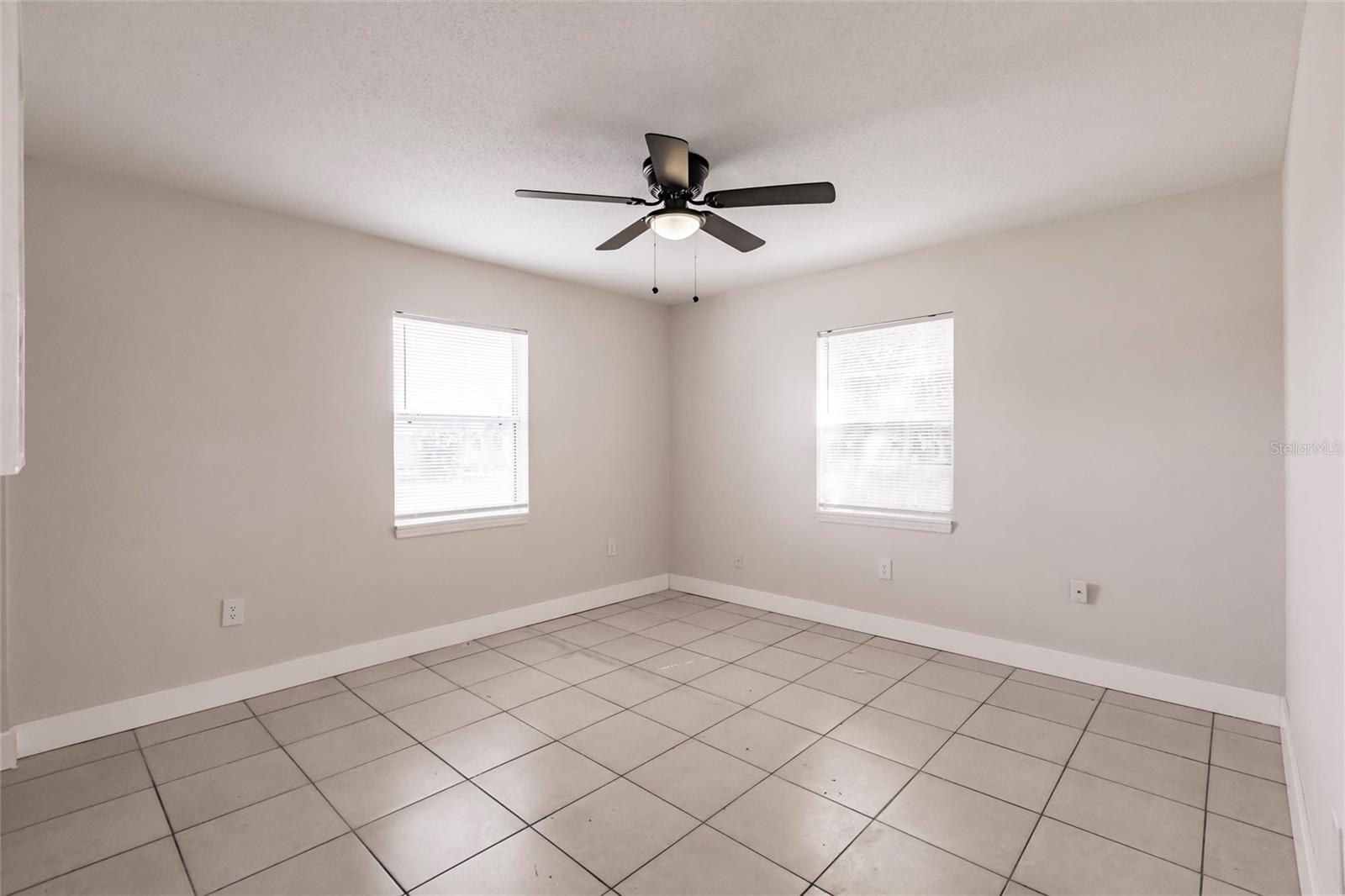 CLINTWOOD ACRES - Residential Income