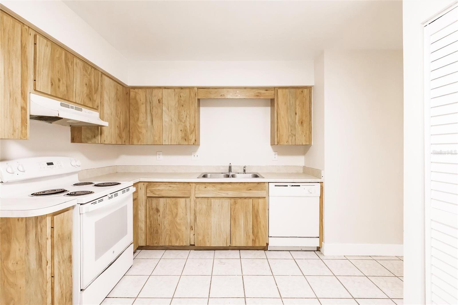 CLINTWOOD ACRES - Residential Income