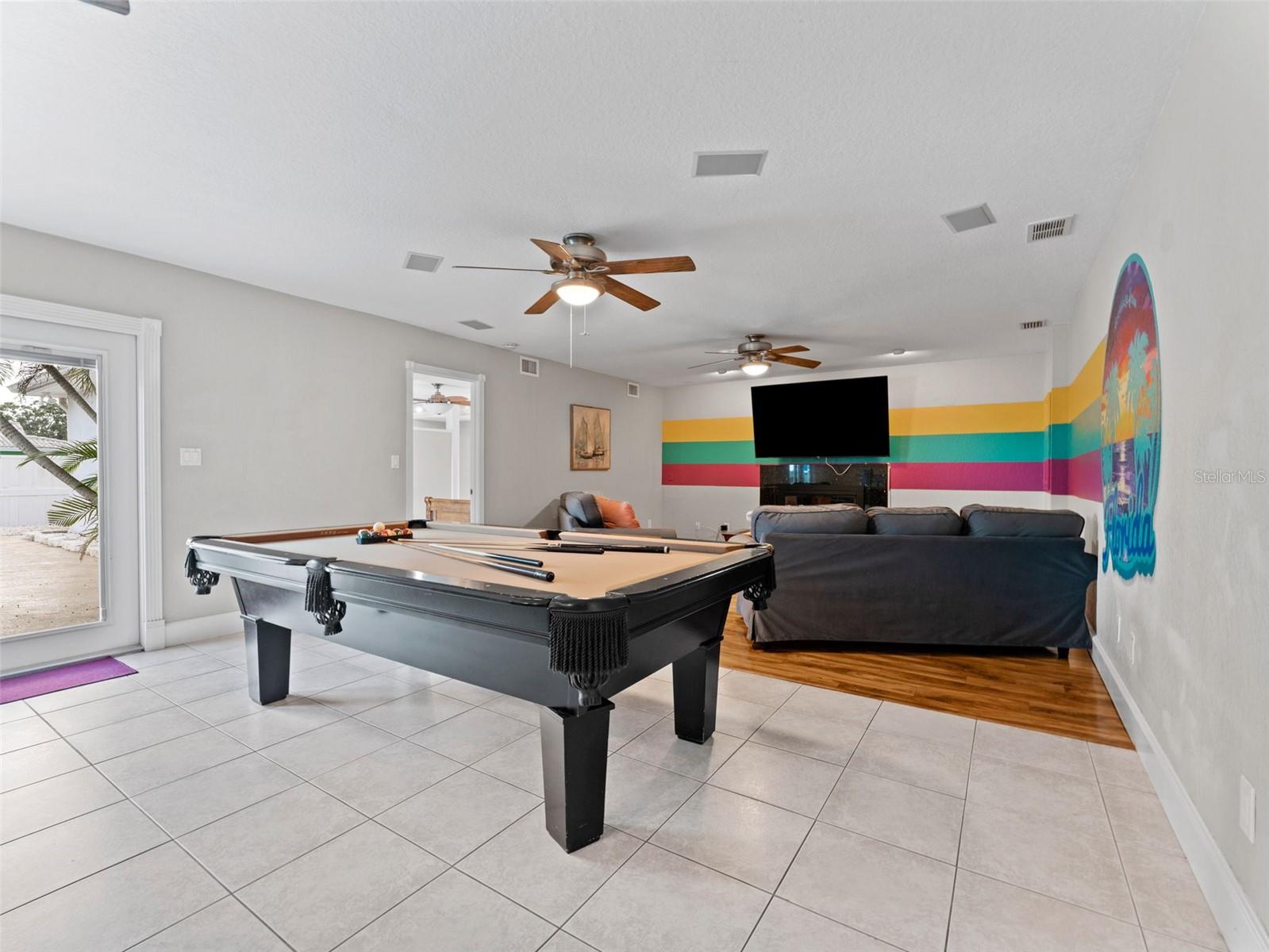 SEMINOLE HILLS - Residential