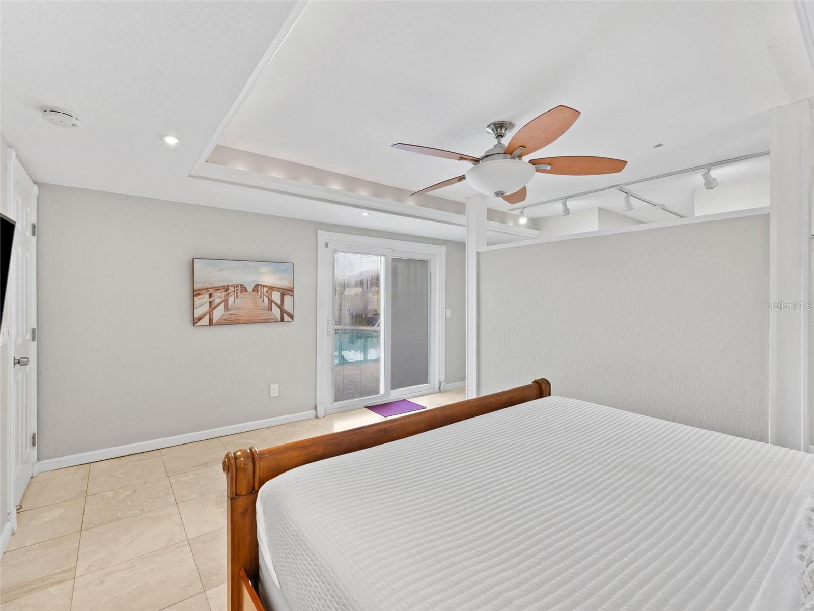 SEMINOLE HILLS - Residential