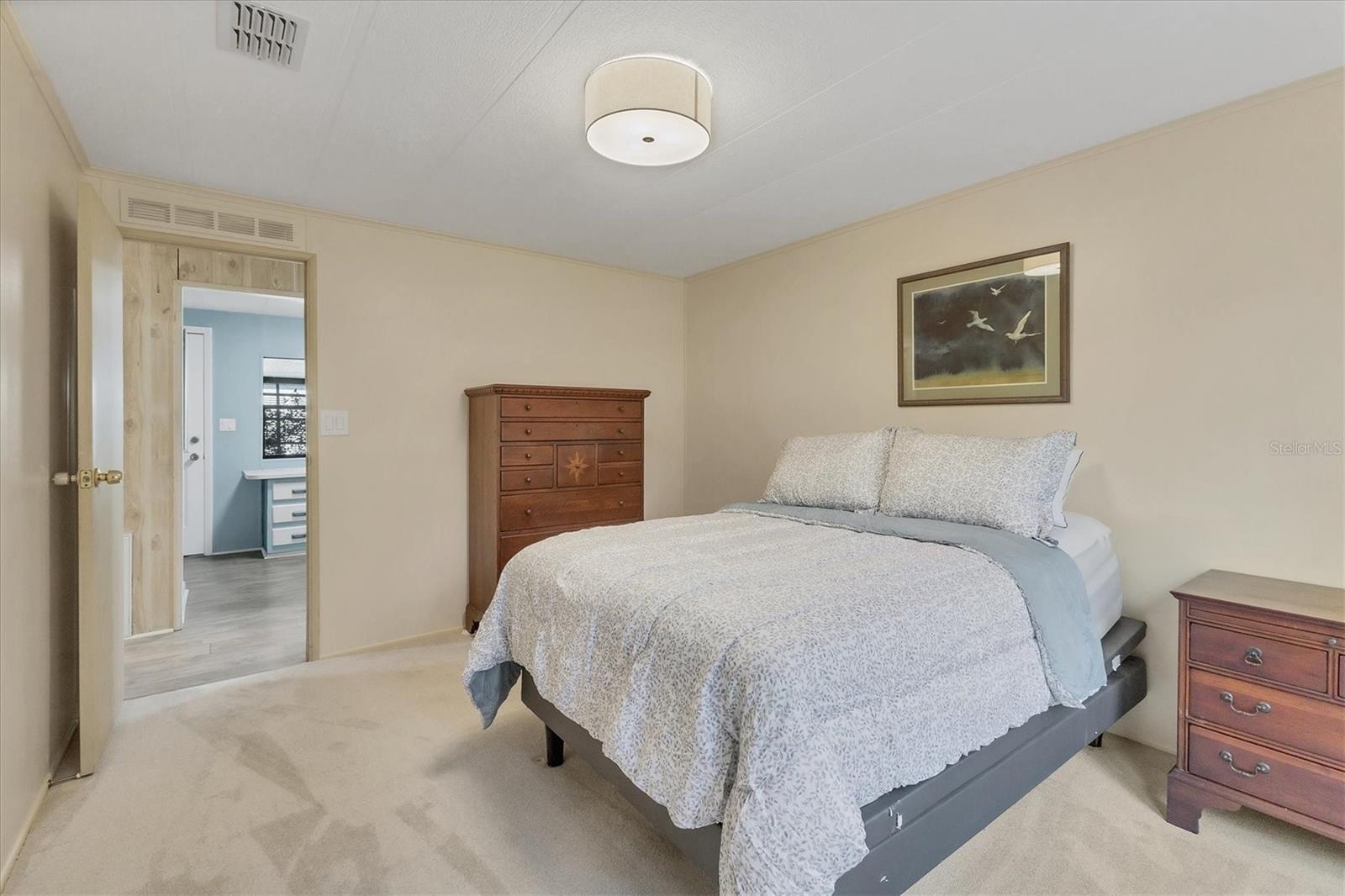 TANGERINE WOODS - Residential