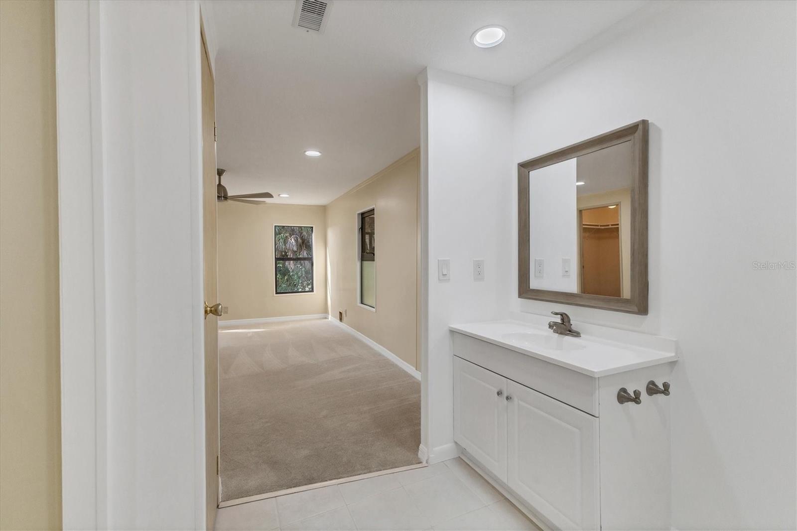 TANGERINE WOODS - Residential