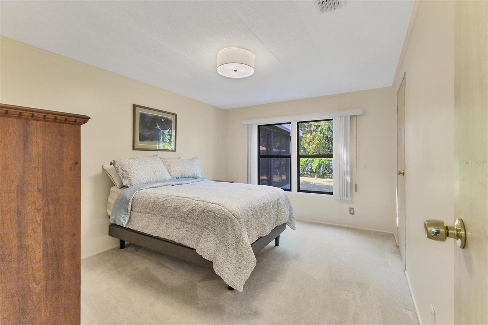 TANGERINE WOODS - Residential