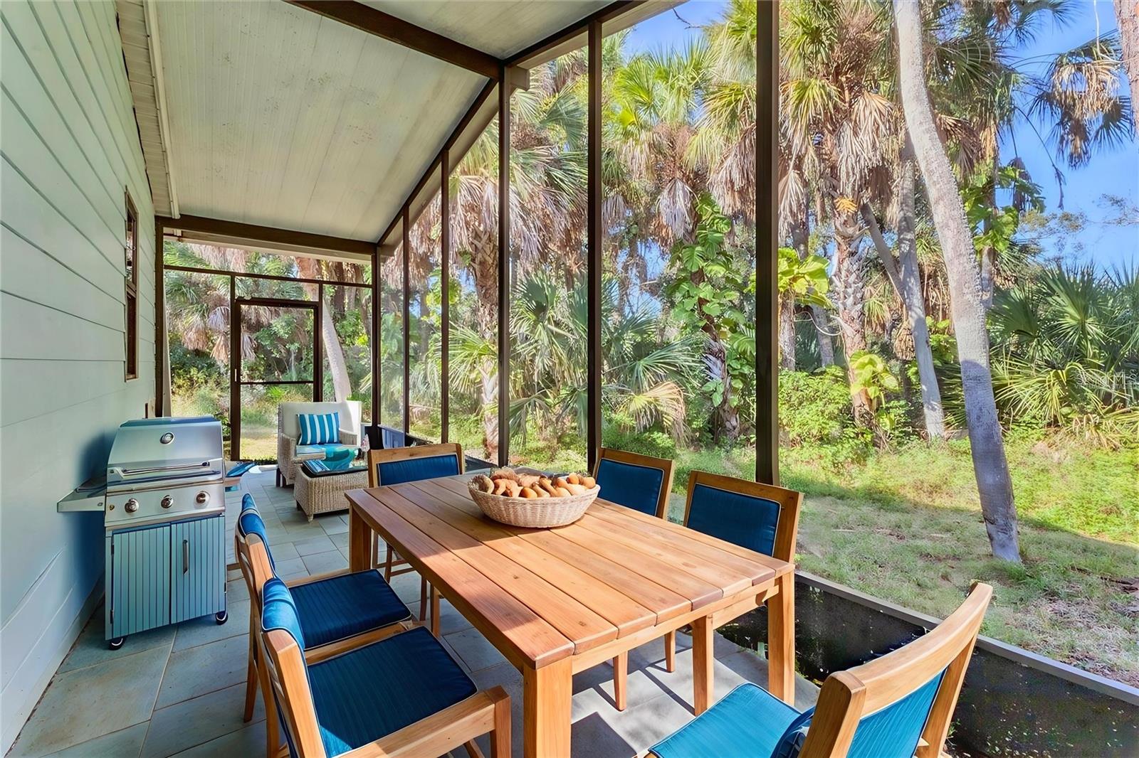 TANGERINE WOODS - Residential