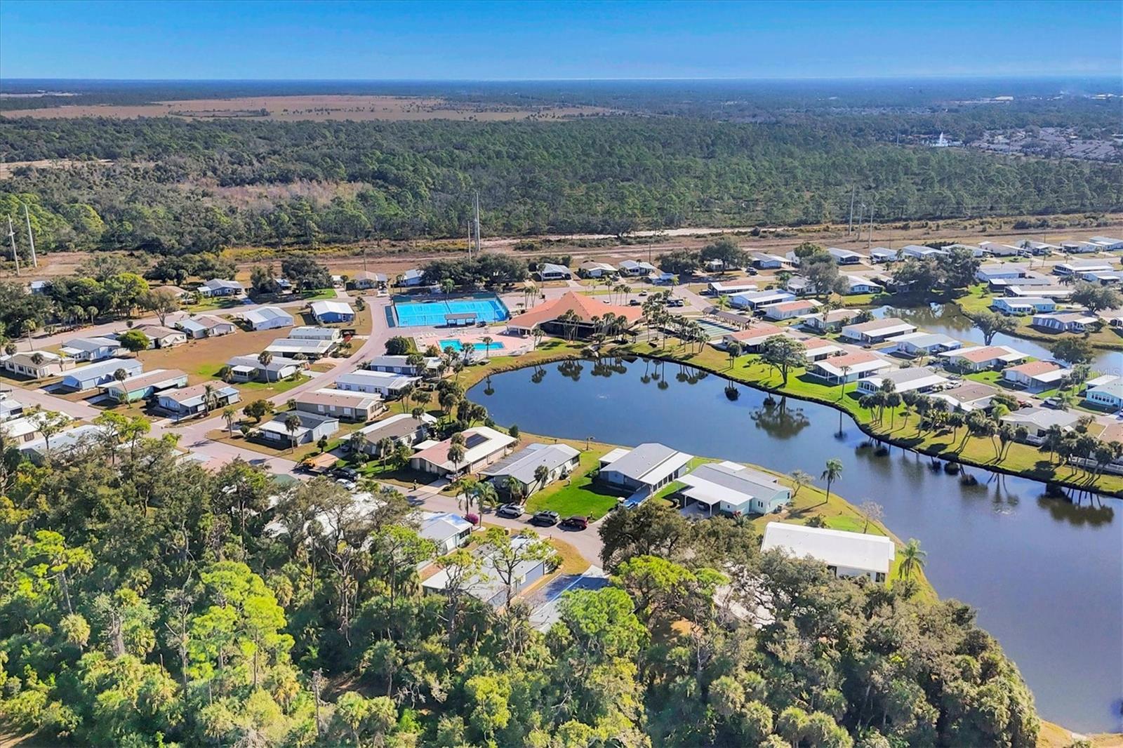 TANGERINE WOODS - Residential