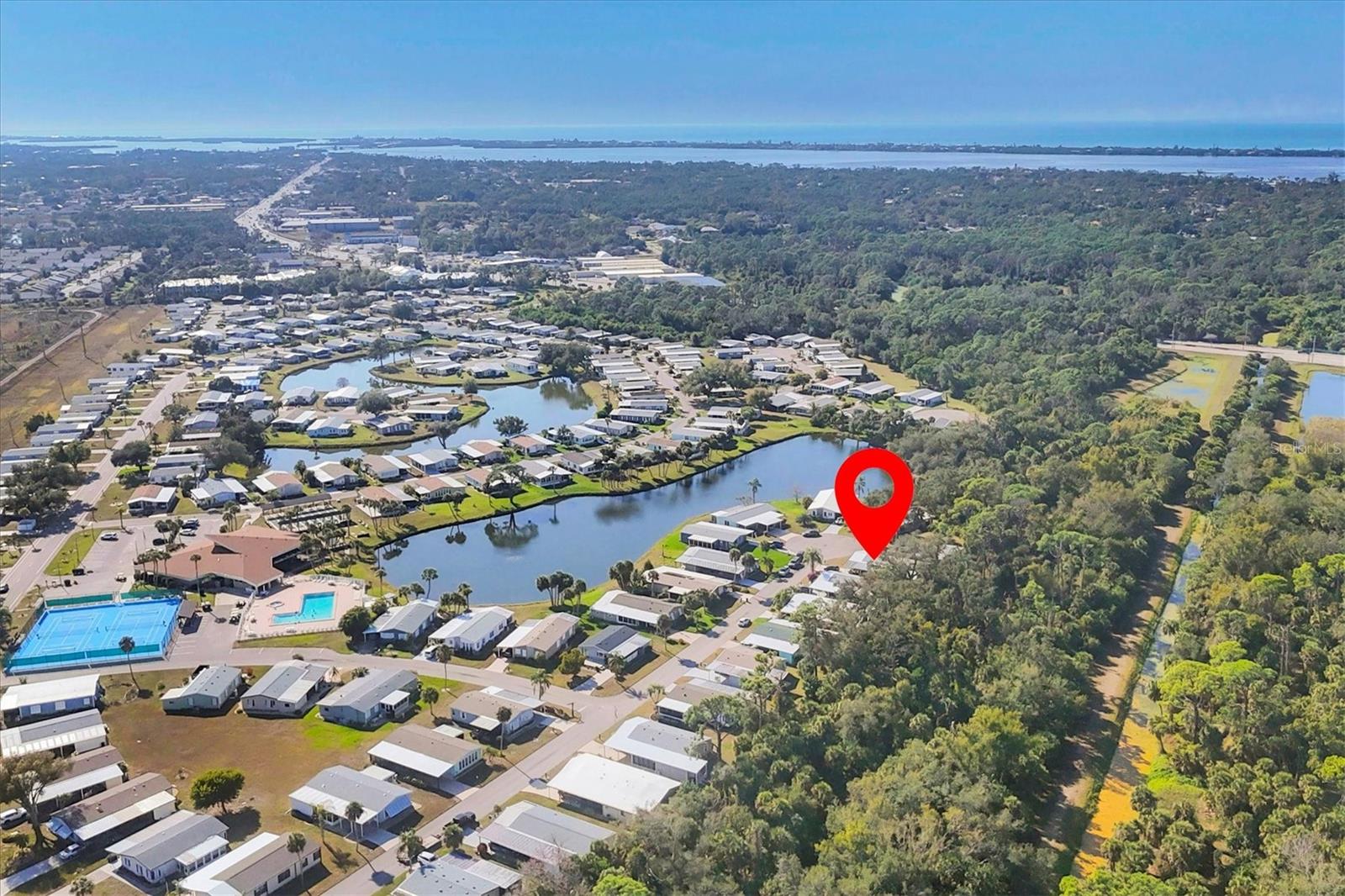 TANGERINE WOODS - Residential