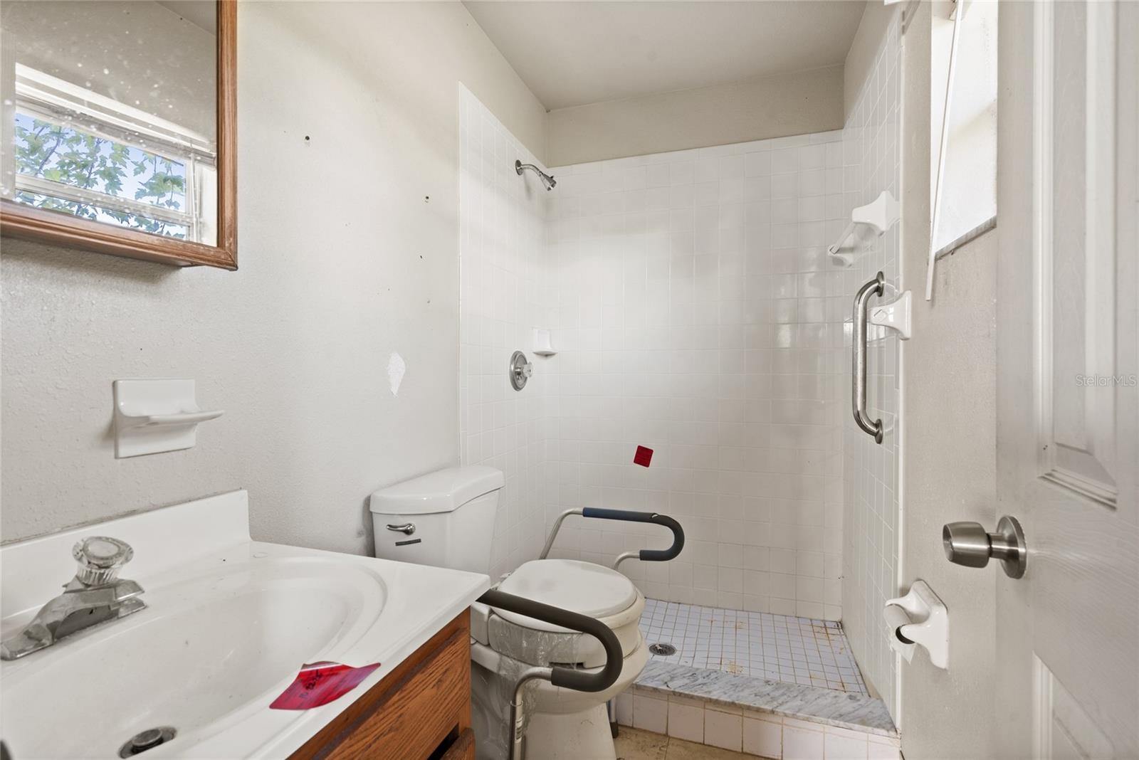 MALIBU GROVES NINTH ADD - Residential