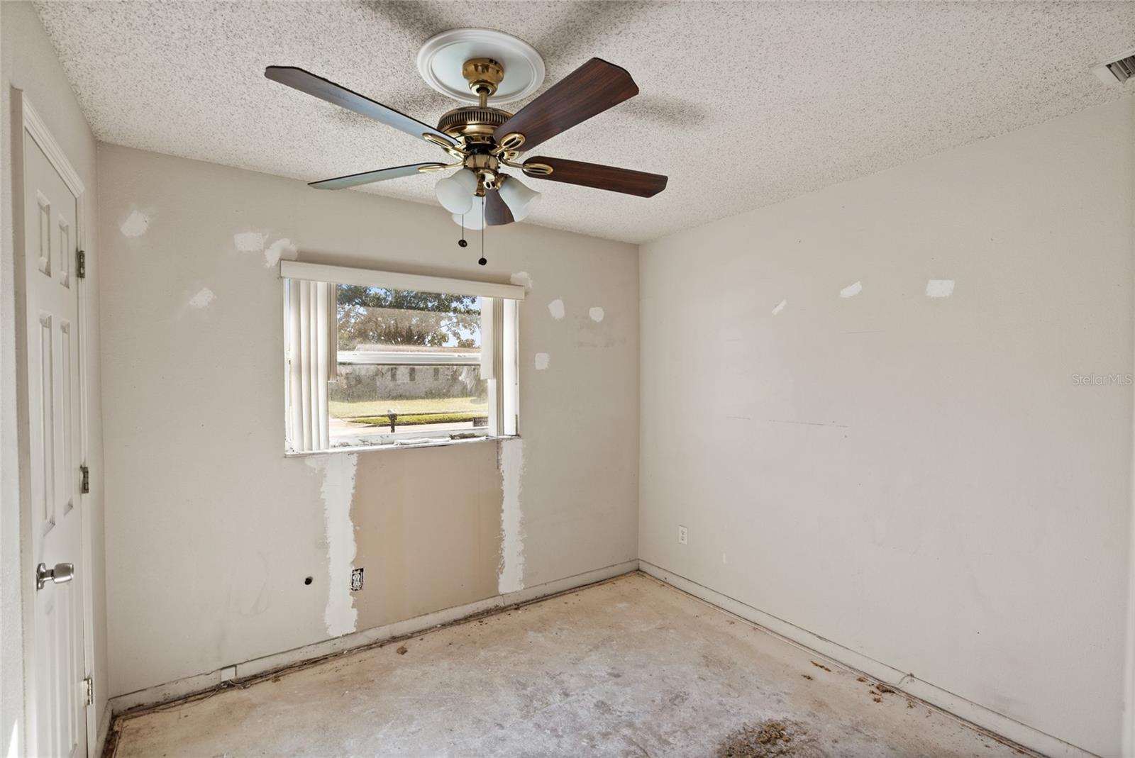 MALIBU GROVES NINTH ADD - Residential