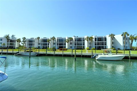 A home in LONGBOAT KEY