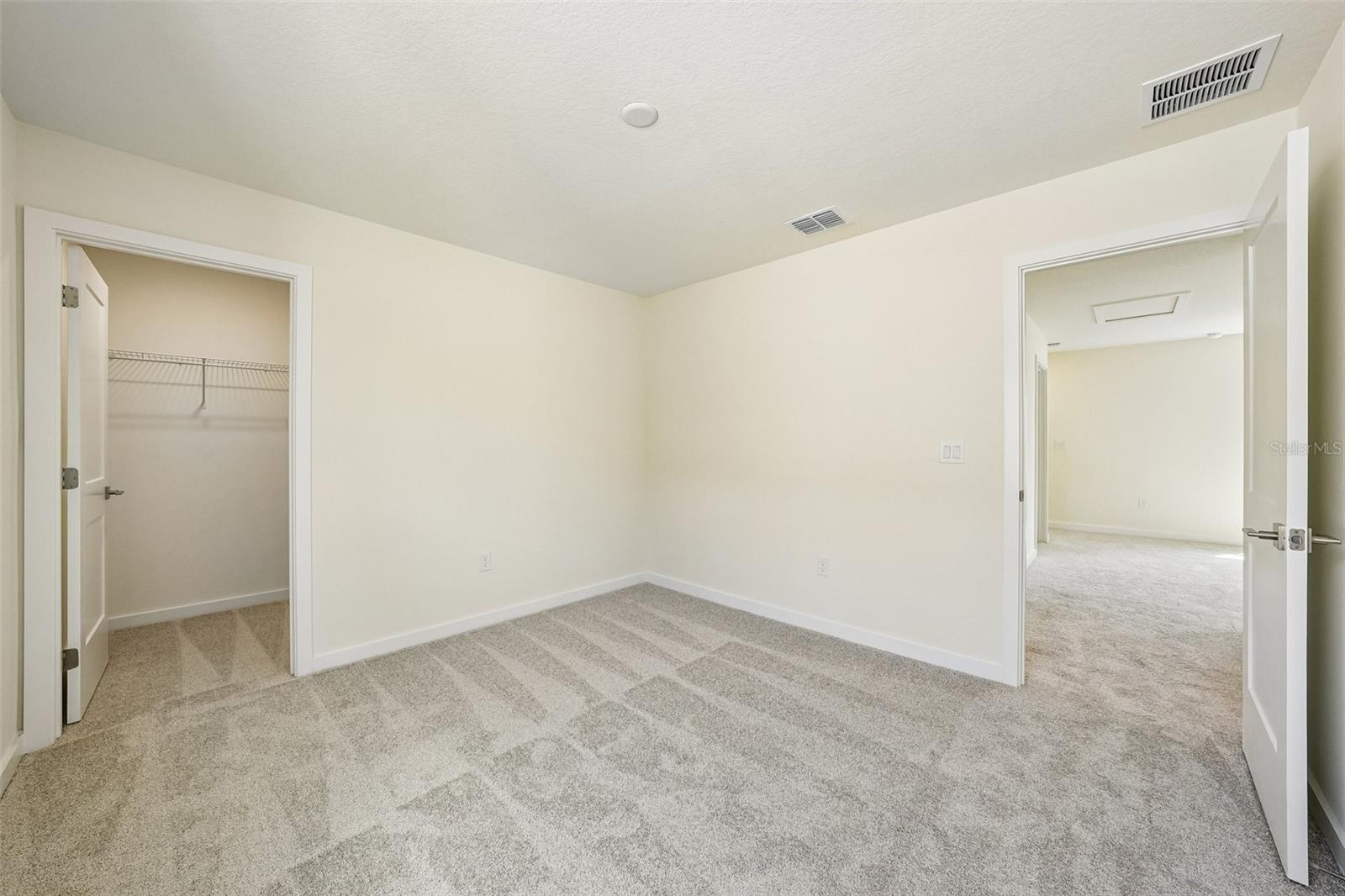 GRASSLANDS WEST - Residential