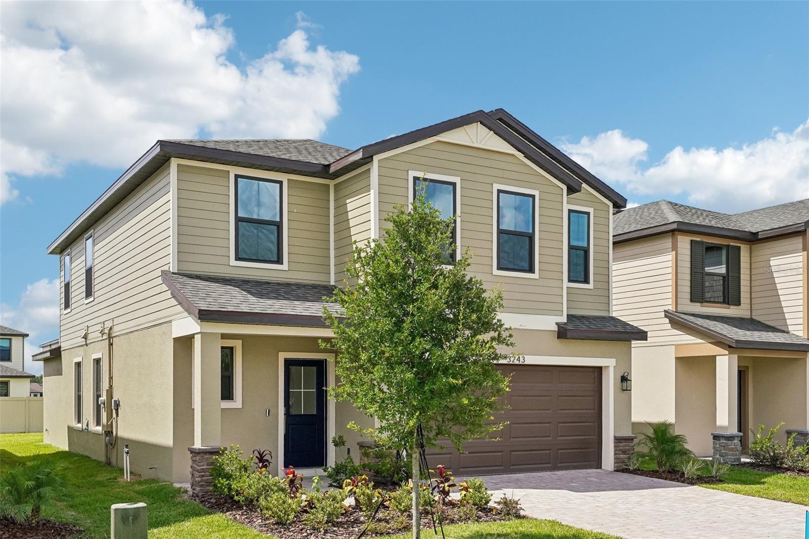 GRASSLANDS WEST - Residential