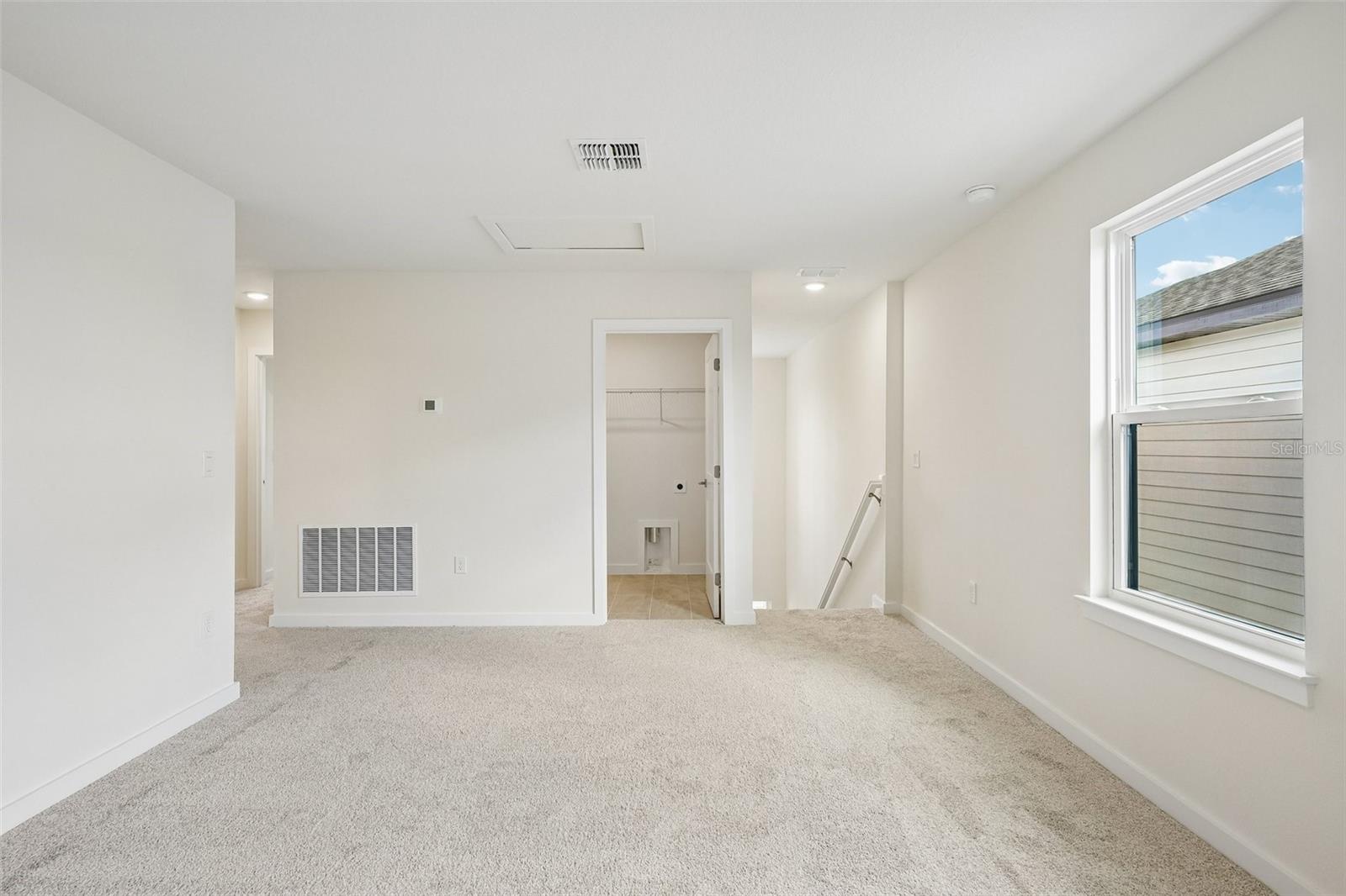 GRASSLANDS WEST - Residential