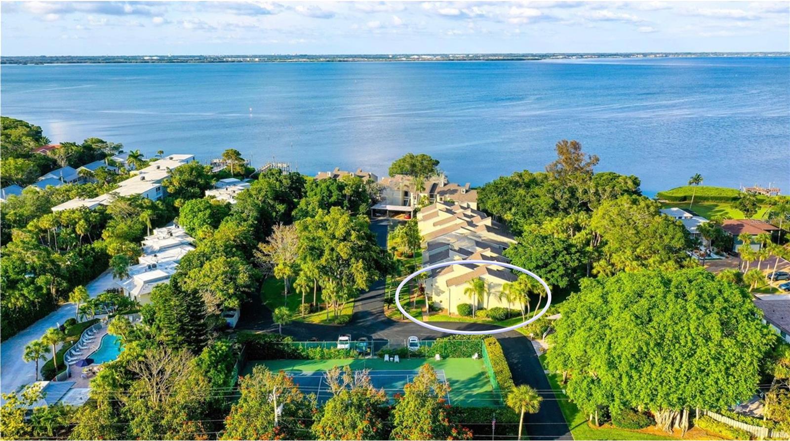 5260 GULF OF MEXICO DRIVE 401