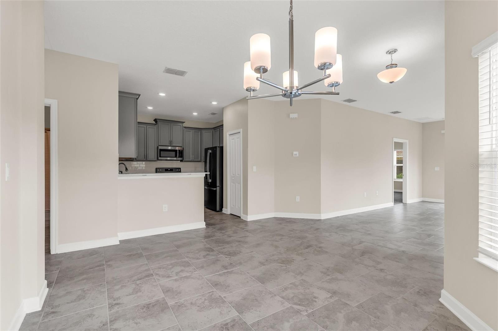 STONEYBROOK SOUTH NORTH PRCL PH 2 - Residential Lease