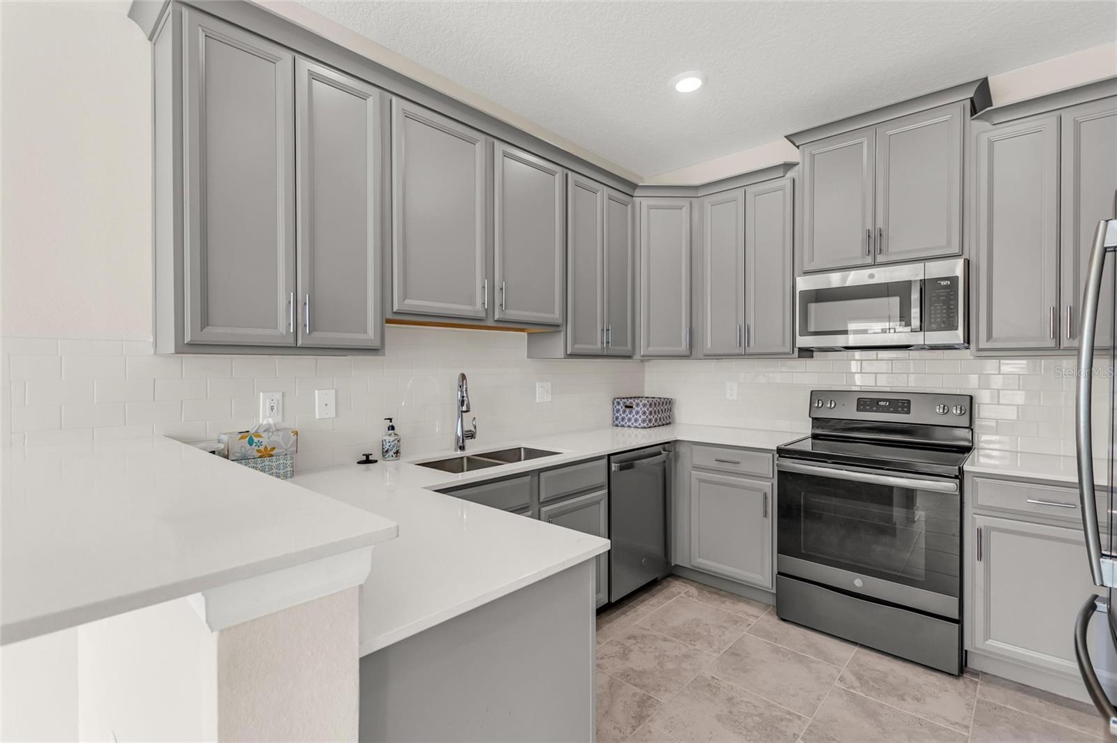 STONEYBROOK SOUTH NORTH PRCL PH 2 - Residential Lease