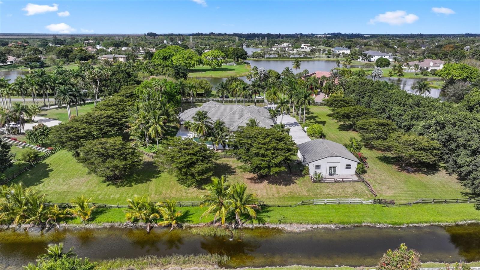 TIERRA DEL REY SOUTH - Residential Lease