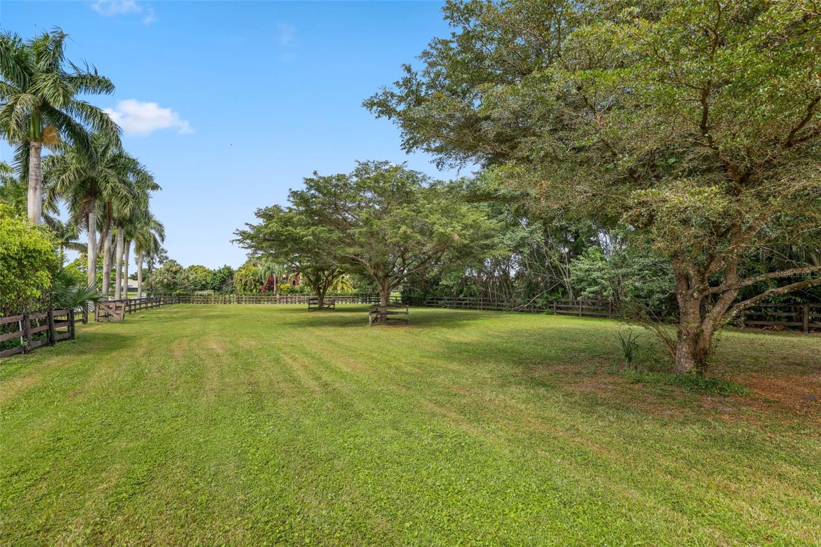 TIERRA DEL REY SOUTH - Residential Lease