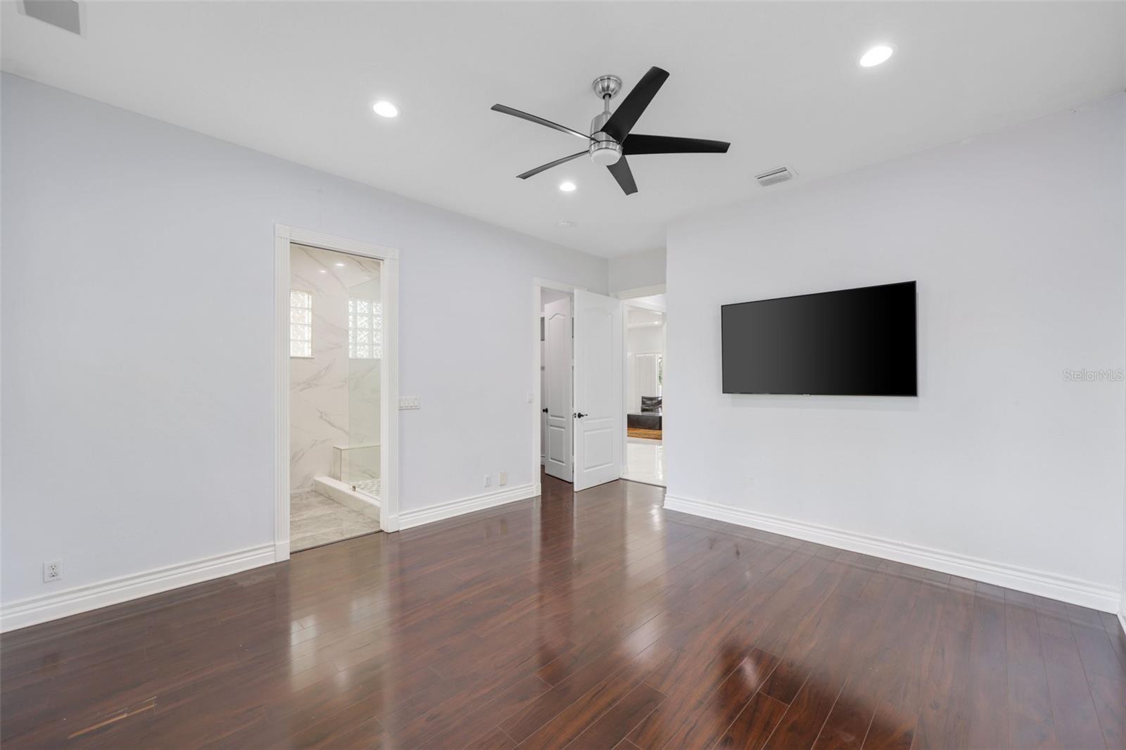 TIERRA DEL REY SOUTH - Residential Lease