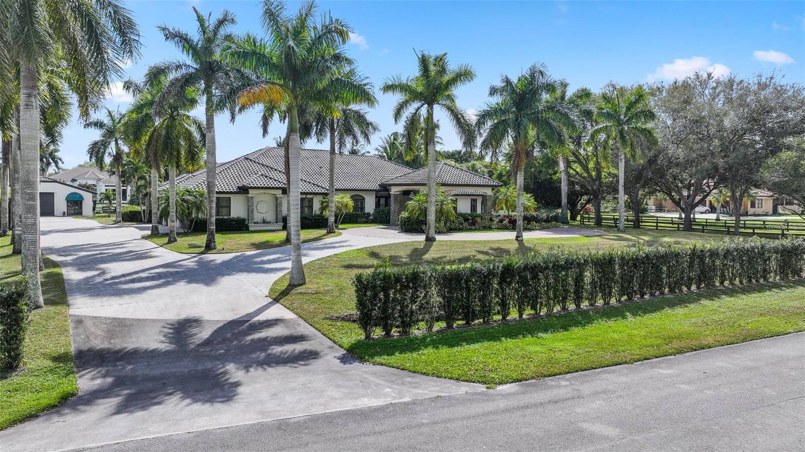 TIERRA DEL REY SOUTH - Residential Lease