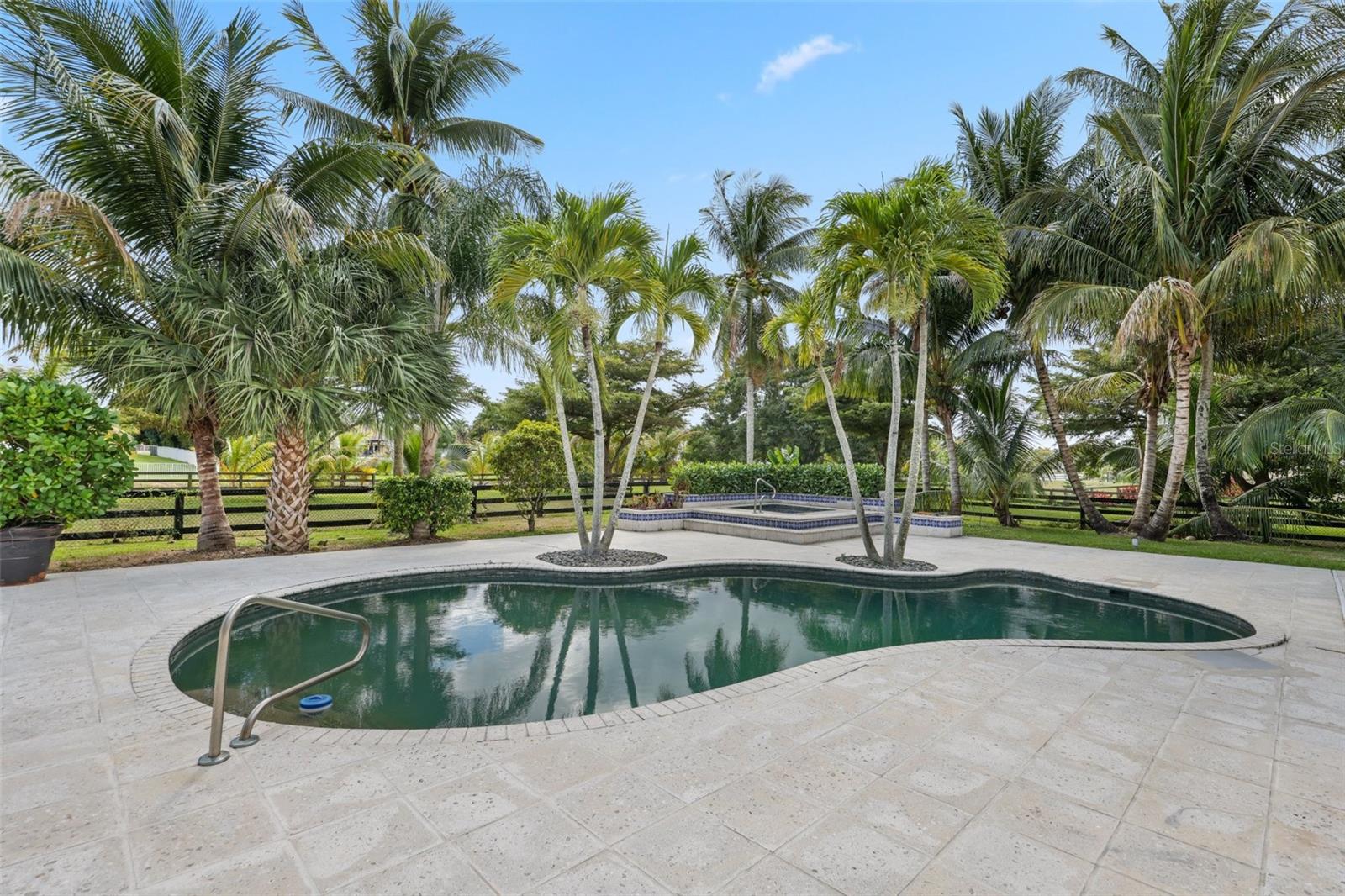 TIERRA DEL REY SOUTH - Residential Lease