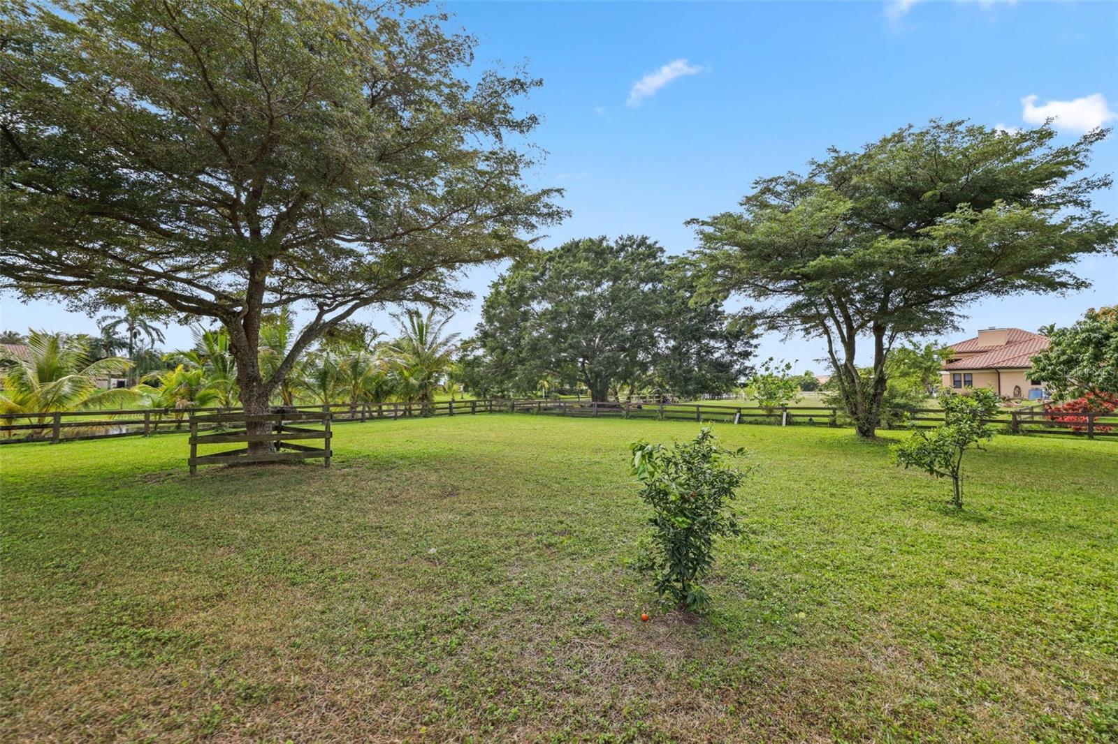 TIERRA DEL REY SOUTH - Residential Lease