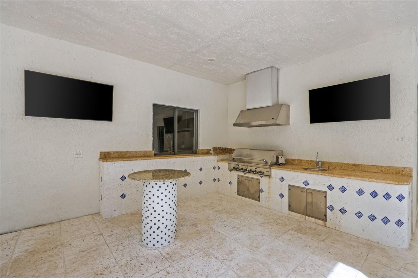 TIERRA DEL REY SOUTH - Residential Lease