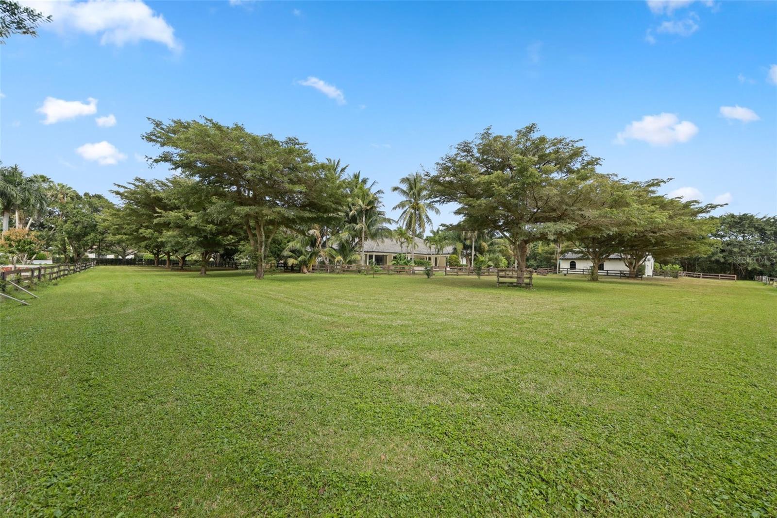 TIERRA DEL REY SOUTH - Residential Lease