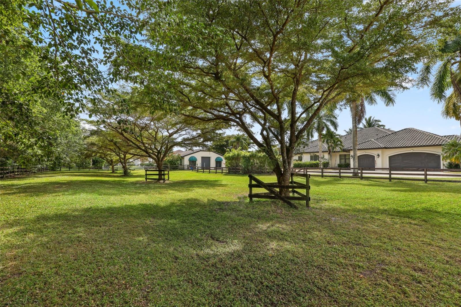 TIERRA DEL REY SOUTH - Residential Lease