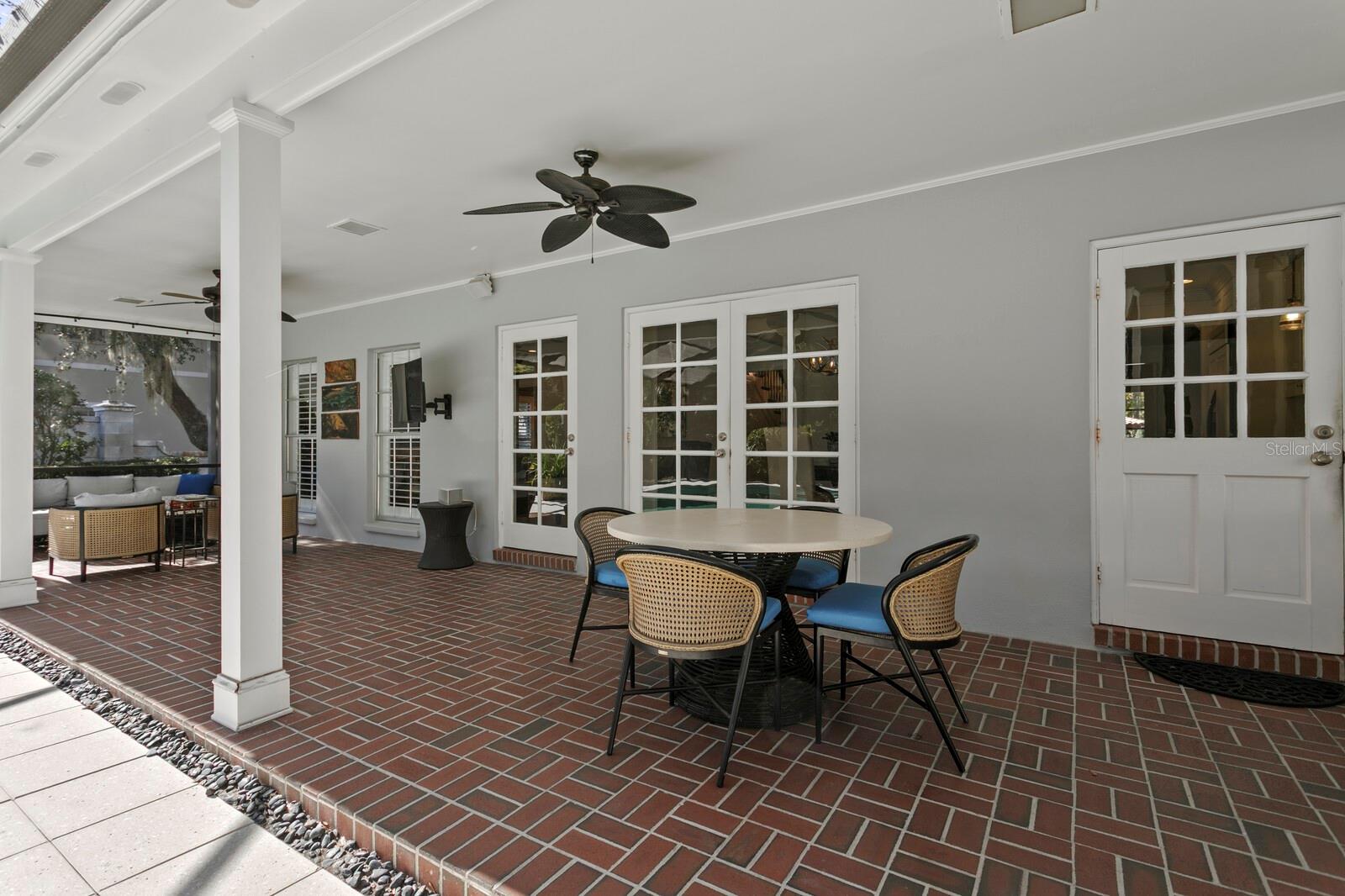 THOMPSON EAST SUB UNIT 1 - Residential