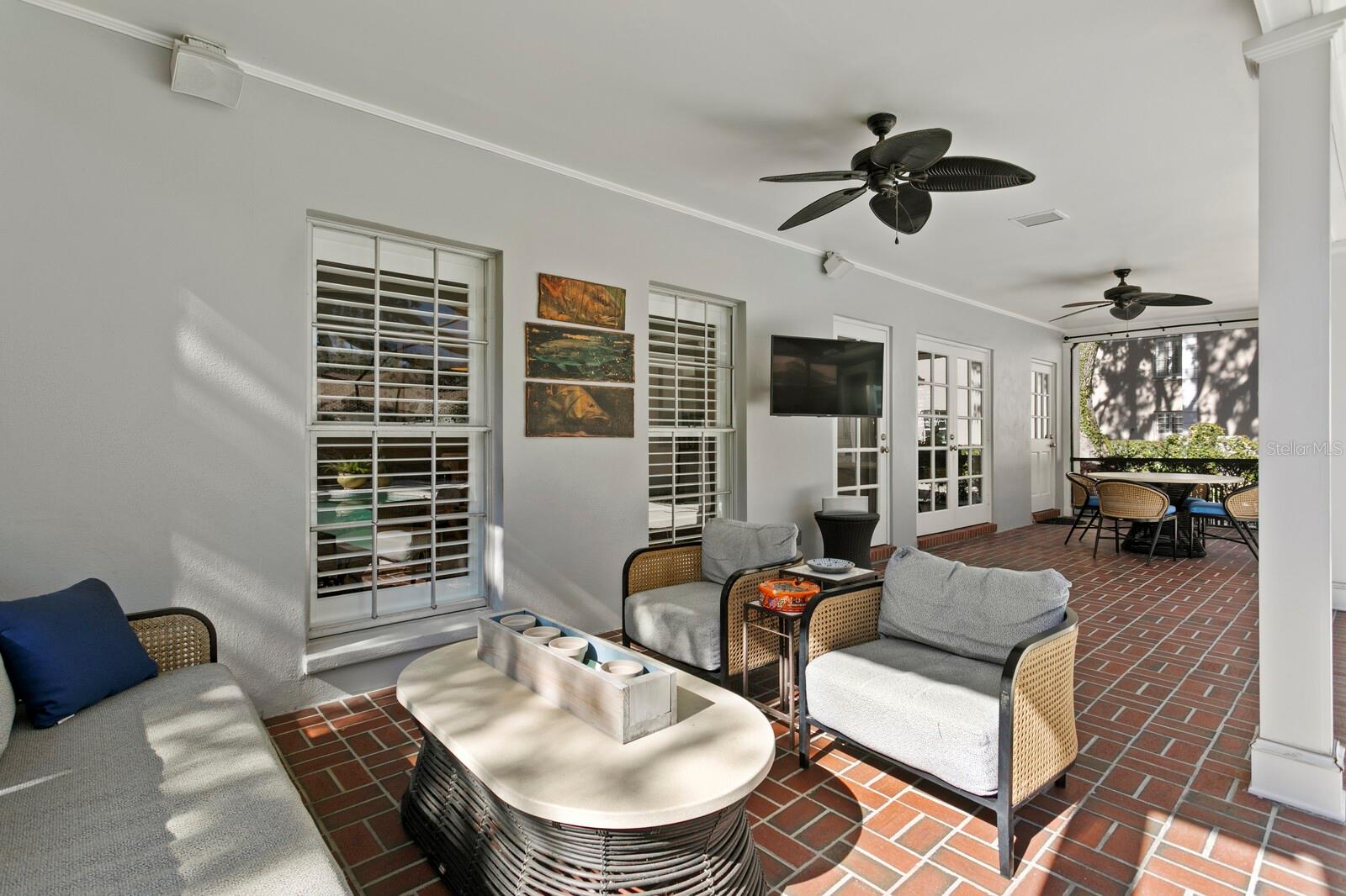 THOMPSON EAST SUB UNIT 1 - Residential