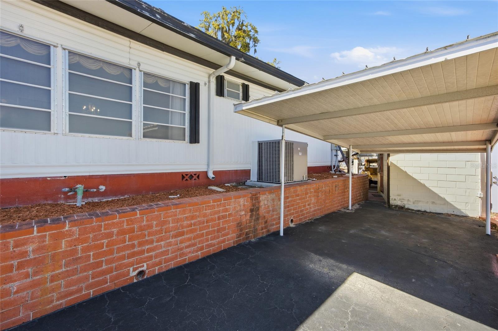 GRIFFWOOD CO-OP - Residential