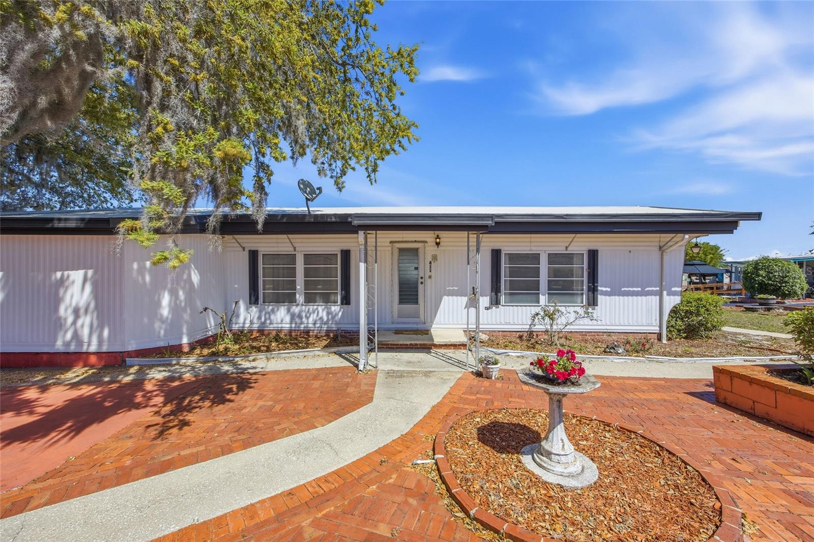 GRIFFWOOD CO-OP - Residential