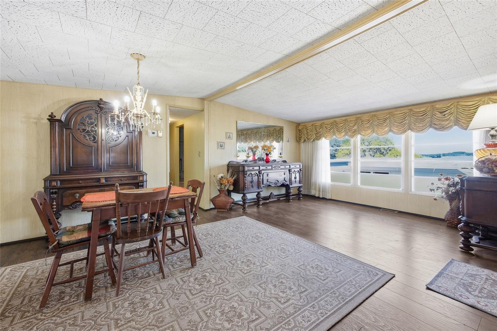 GRIFFWOOD CO-OP - Residential