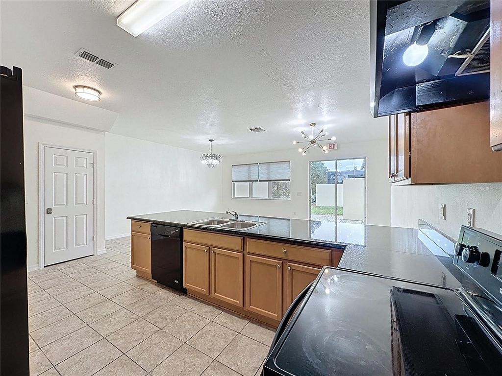 Photo of 3135 Tocoa Circle, Kissimmee, FL 34746 (MLS # S5139608)
