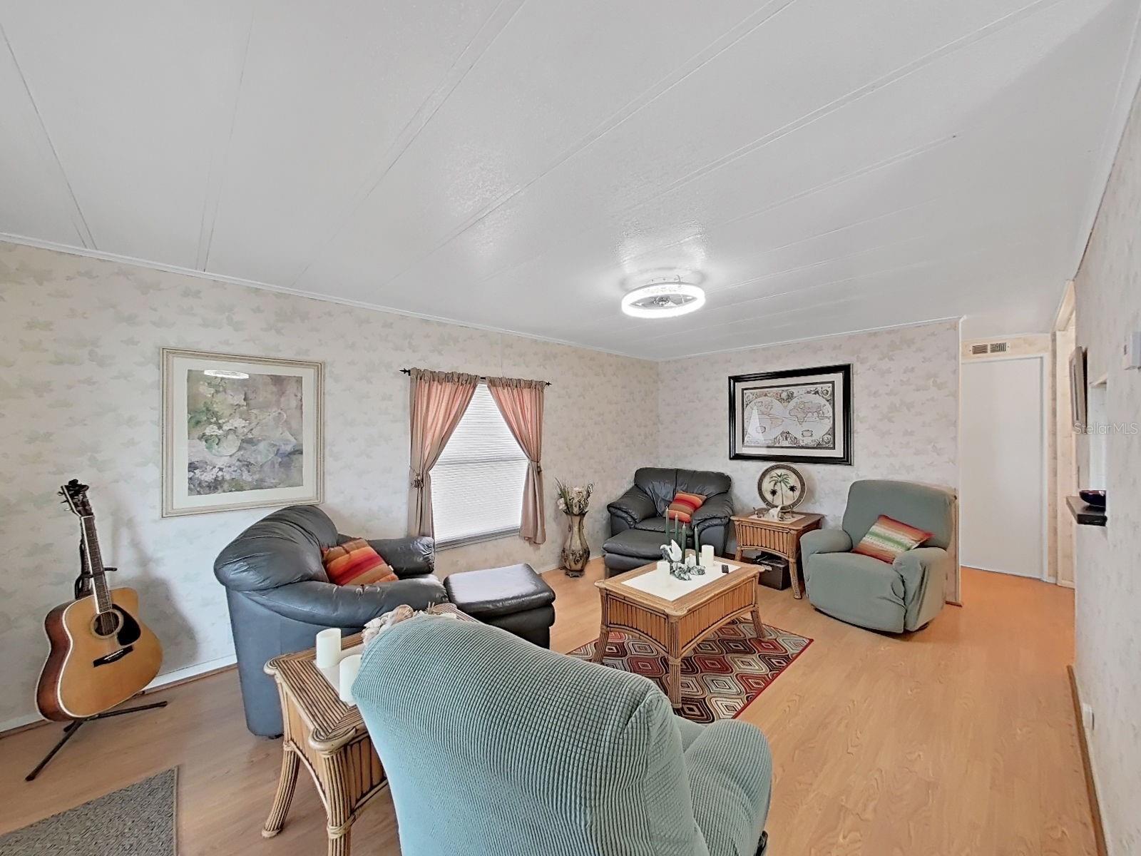 GLENWOOD ESTATES INC CONCO - Residential