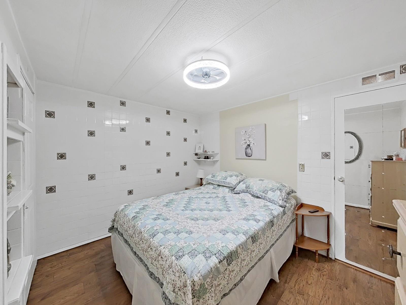 GLENWOOD ESTATES INC CONCO - Residential