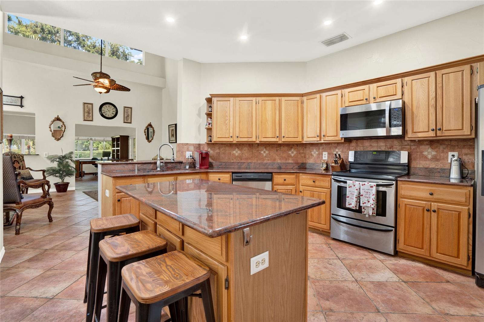 STRATTON HILL - Residential