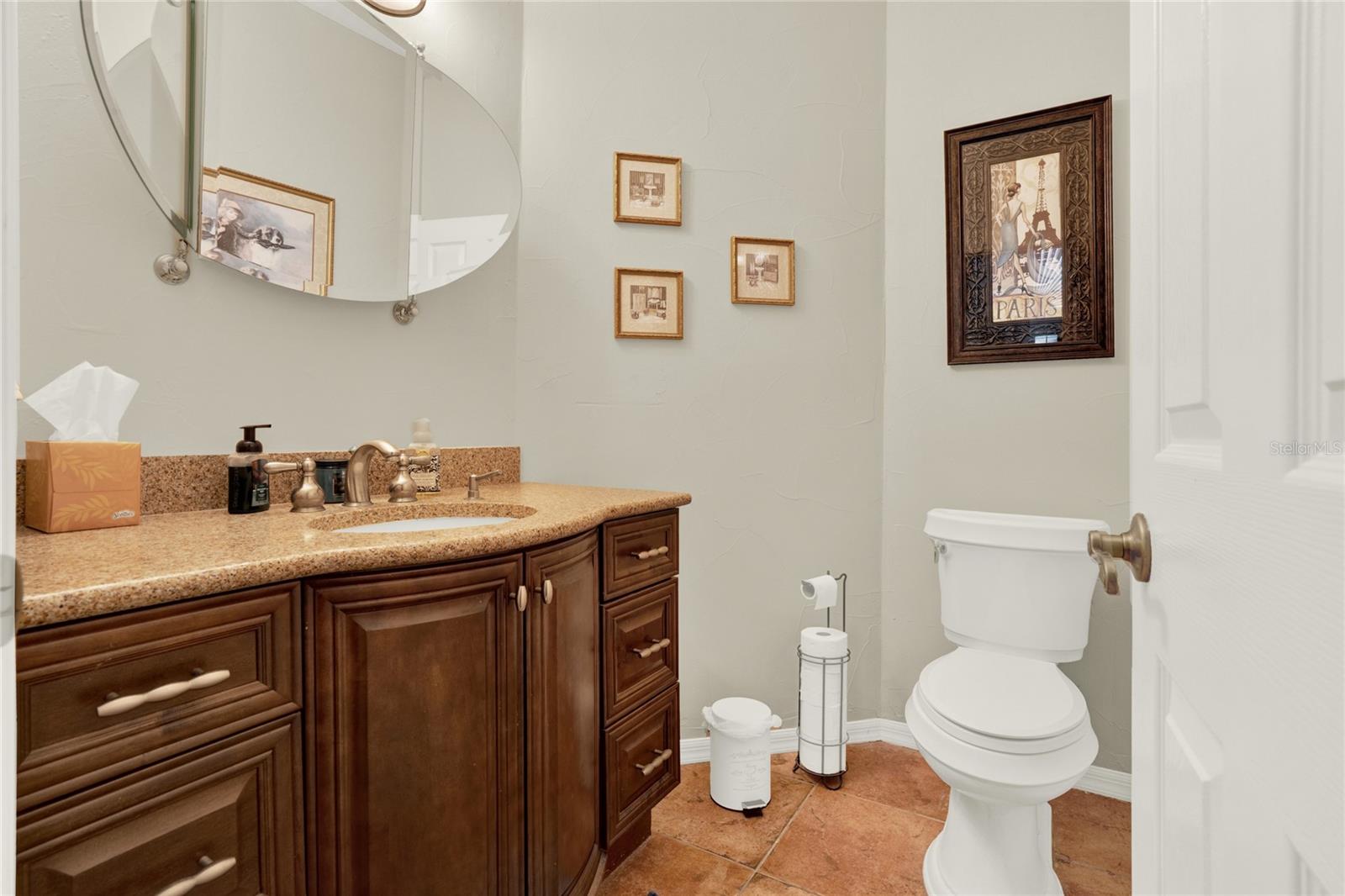 STRATTON HILL - Residential