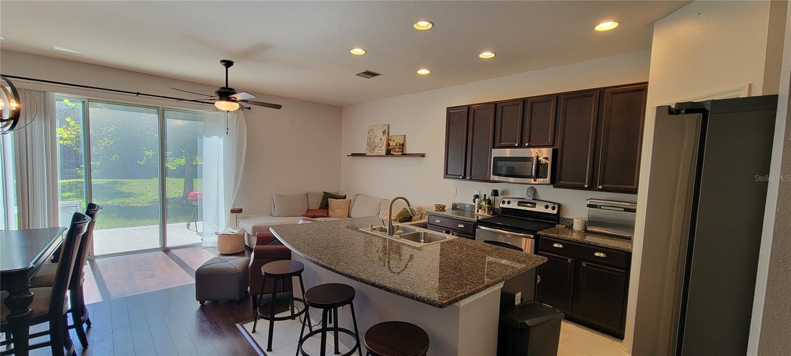 OAK CREEK PRCL 3 - Residential Lease