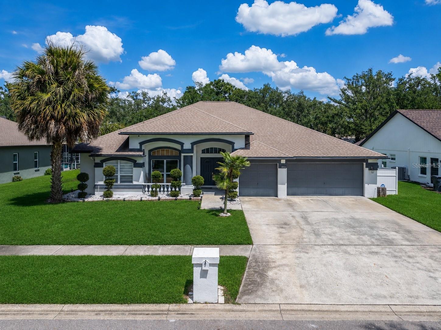 3926 NORTHRIDGE DRIVE