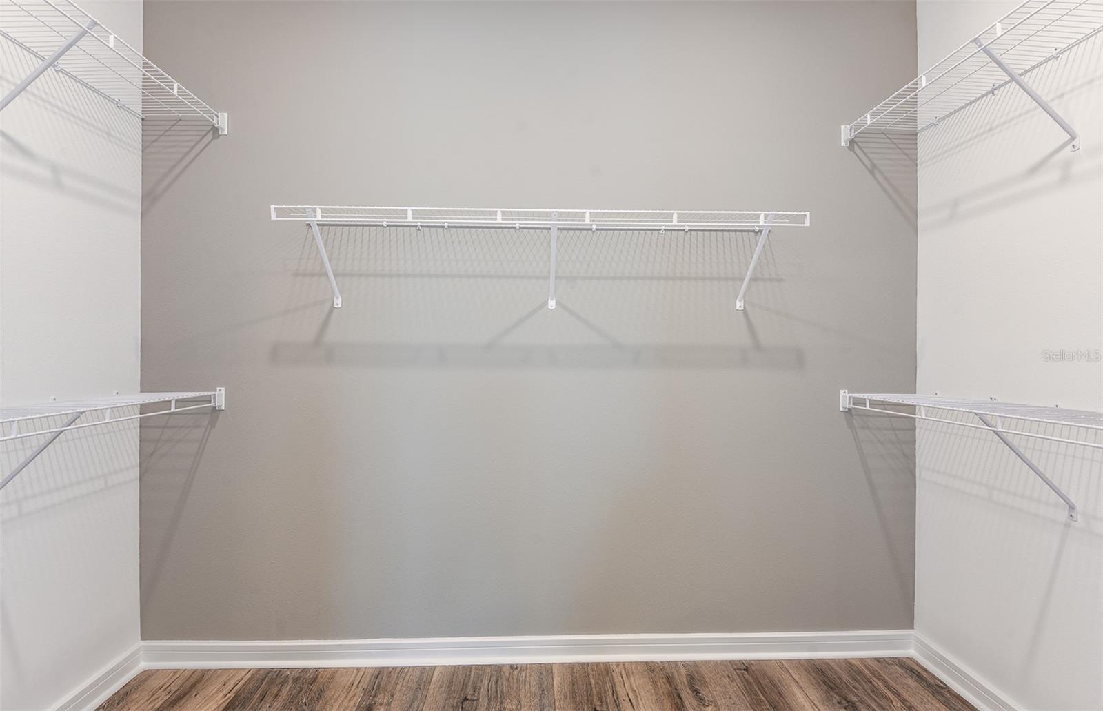 DEL WEBB RIVER RESERVE PHASE 1A & 1B - Residential