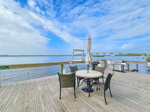 A home in PORT ORANGE