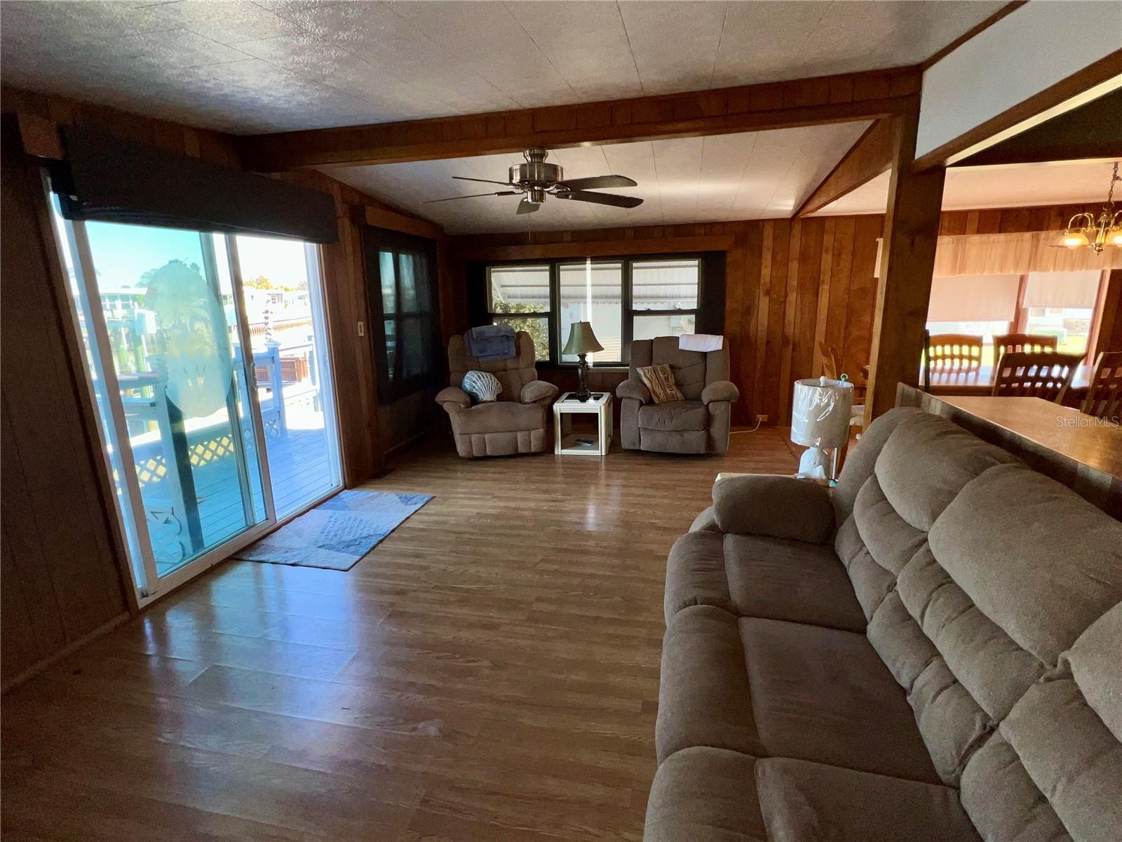 MOBEL AMERICANA MOBILE HOME PARK UNREC - Residential