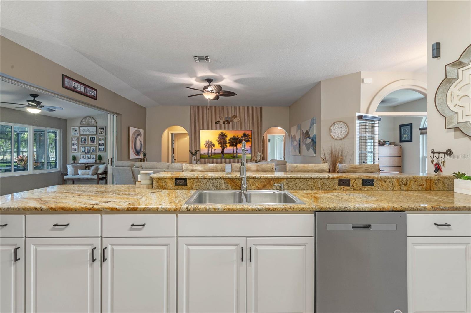 MONTCLAIR PH I - Residential