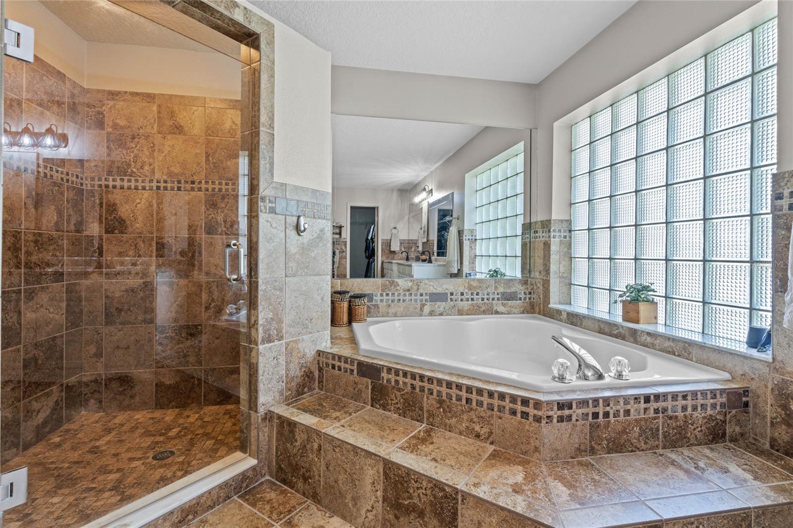 MONTCLAIR PH I - Residential
