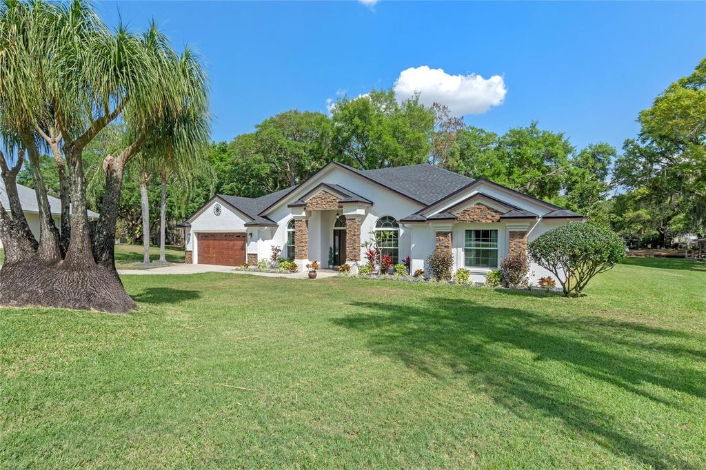 Photo of 11516 Lyons Court, Clermont, FL 34711 (MLS # P4938591)