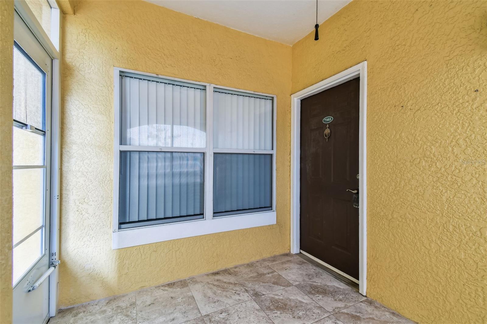 BEACHWAY CONDOS - Residential
