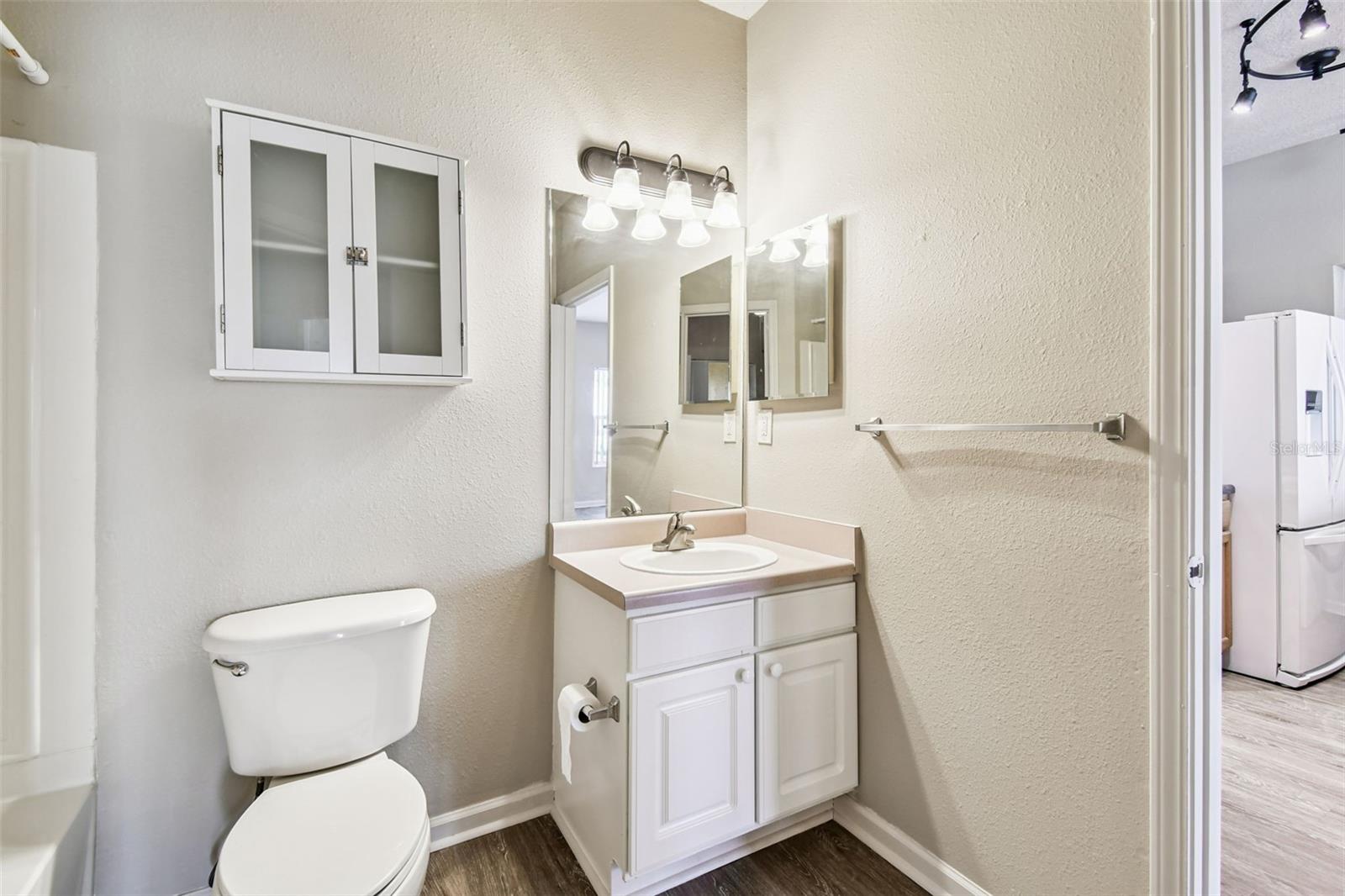 BEACHWAY CONDOS - Residential